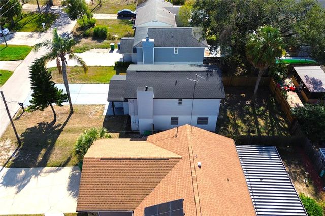 10418 N OKLAWAHA AVENUE, Tampa, FL 33617