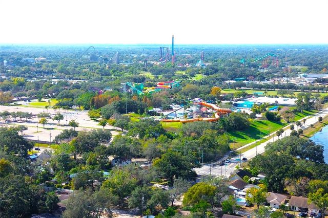 10418 N OKLAWAHA AVENUE, Tampa, FL 33617