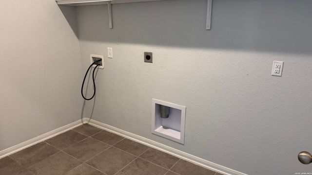 9243 Grand Western, Converse, TX 78109