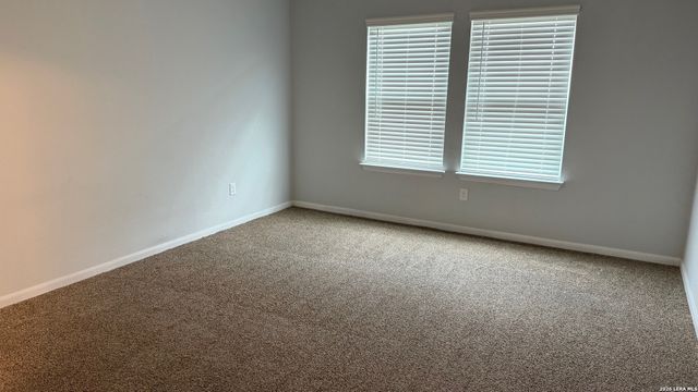 9243 Grand Western, Converse, TX 78109