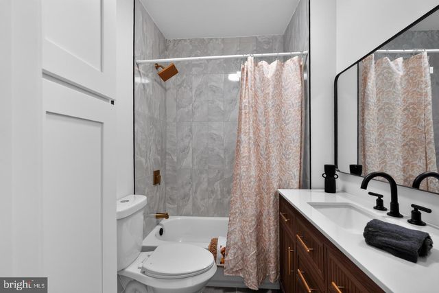 3014 SALMON, Philadelphia, PA 19134