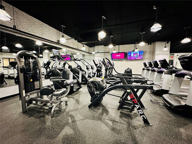 55-2 W CHURCH STREET, Orlando, FL 32801