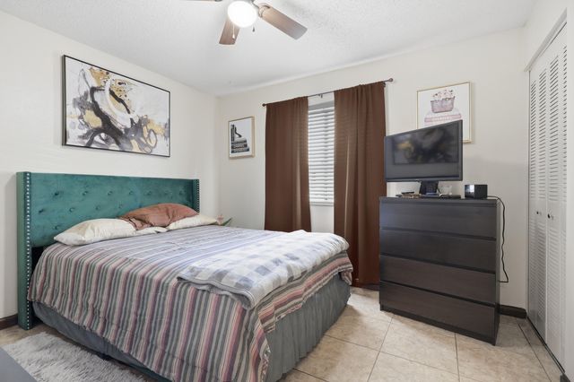 6074 Forest Hill Boulevard 101, West Palm Beach, FL 33415
