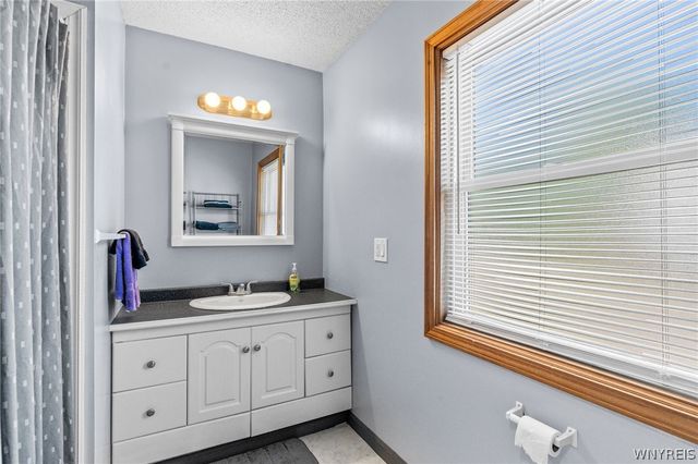 114 Flohr Avenue, West Seneca, NY 14224