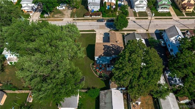 114 Flohr Avenue, West Seneca, NY 14224