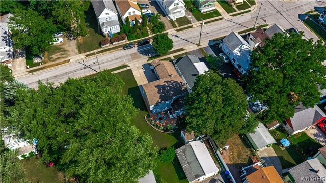 114 Flohr Avenue, West Seneca, NY 14224