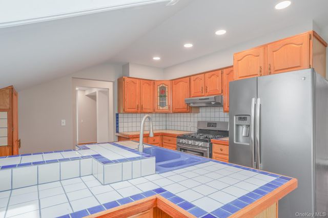 3594 Route 52, Pine Bush, NY 12566