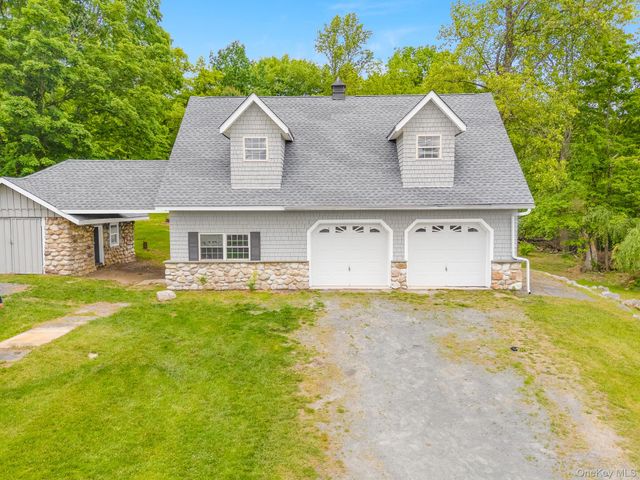 3594 Route 52, Pine Bush, NY 12566