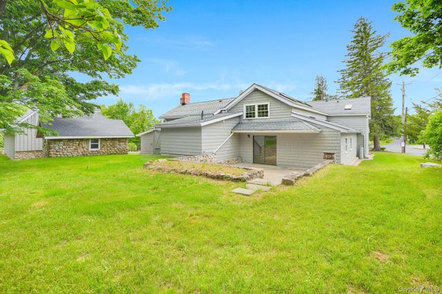 3594 Route 52, Pine Bush, NY 12566