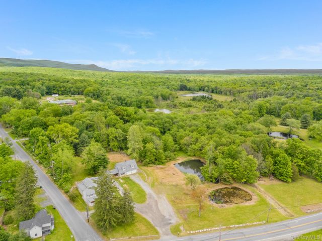3594 Route 52, Pine Bush, NY 12566