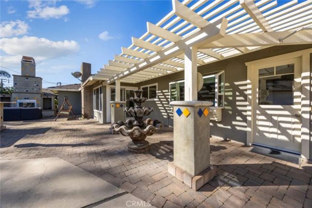 3738 N Woodhurst, Covina, CA 91724