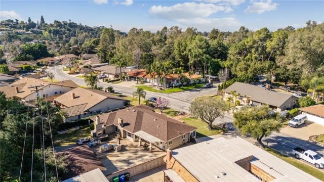 3738 N Woodhurst, Covina, CA 91724