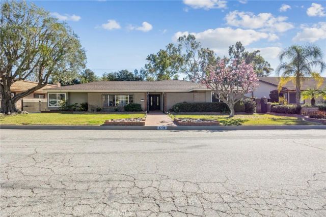 3738 N Woodhurst, Covina, CA 91724