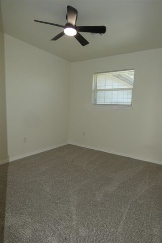 1907 NW Great Plains Blvd, Lawton, OK 73505