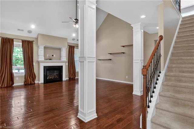 2631 Crosland Hill Drive, Winston-salem, NC 27106
