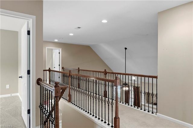 2631 Crosland Hill Drive, Winston-salem, NC 27106