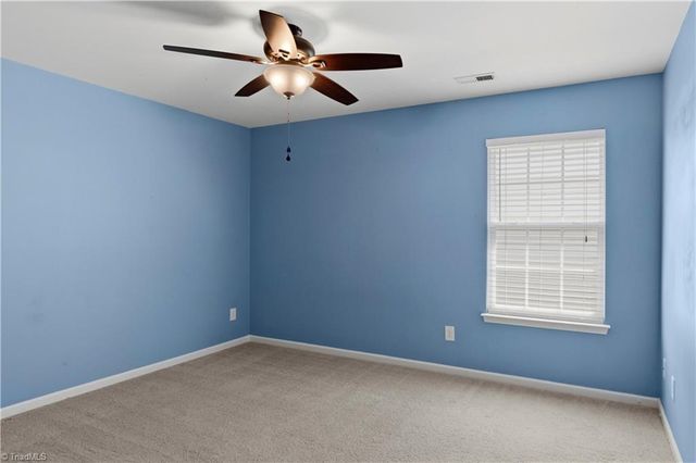 2631 Crosland Hill Drive, Winston-salem, NC 27106