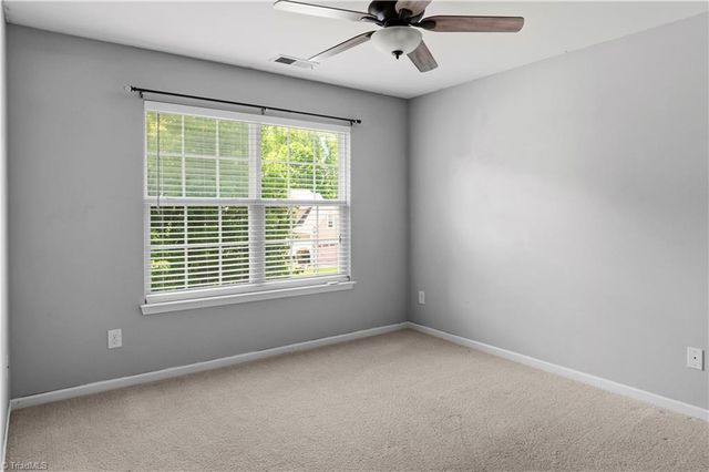 2631 Crosland Hill Drive, Winston-salem, NC 27106