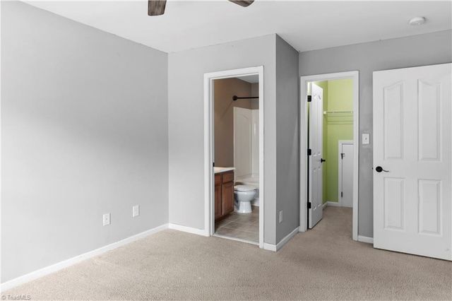 2631 Crosland Hill Drive, Winston-salem, NC 27106