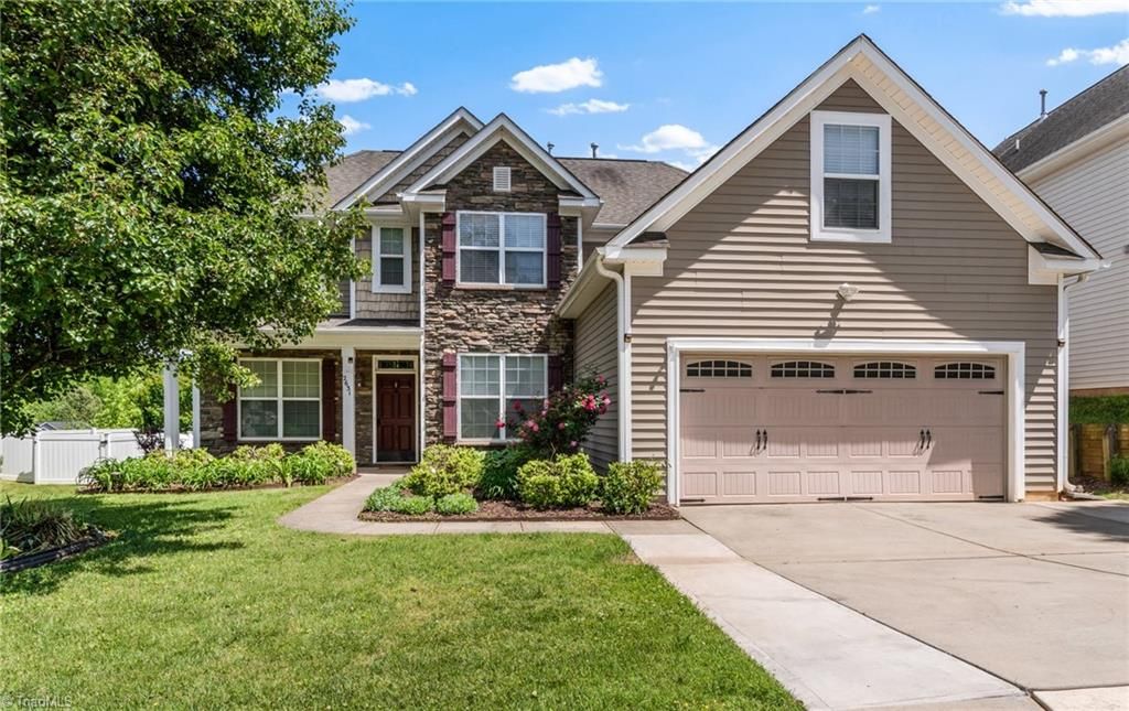 2631 Crosland Hill Drive, Winston-salem, NC 27106