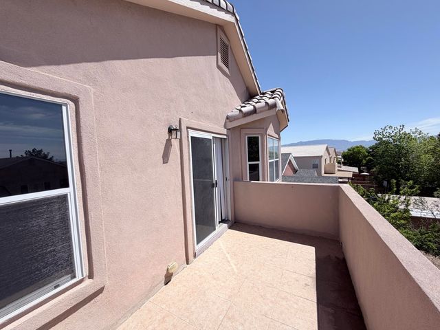 7516 Ramona Avenue NW, Albuquerque, NM 87114