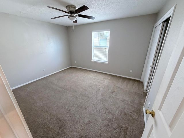7516 Ramona Avenue NW, Albuquerque, NM 87114