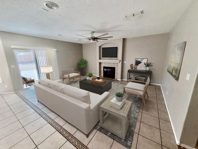 7516 Ramona Avenue NW, Albuquerque, NM 87114