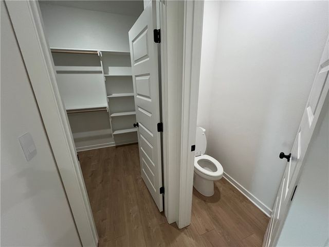 7004 E Sugarloaf Street, Siloam Springs, AR 72761