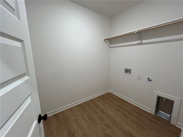 7004 E Sugarloaf Street, Siloam Springs, AR 72761