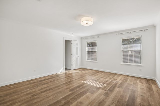 2713 Crownspoint DR, Austin, TX 78748