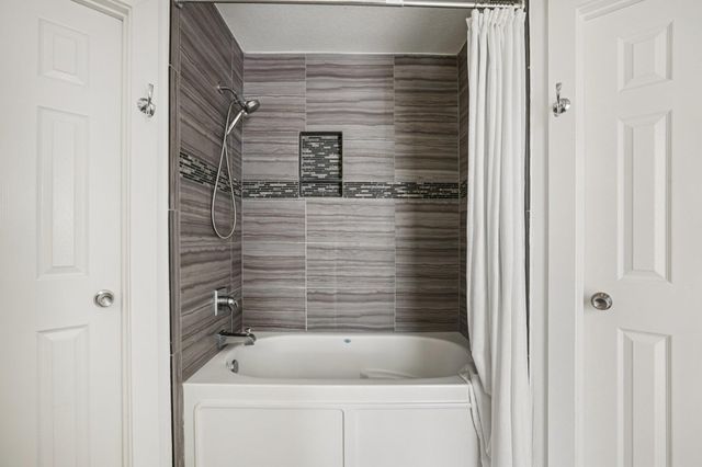 2713 Crownspoint DR, Austin, TX 78748