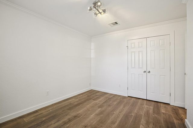 2713 Crownspoint DR, Austin, TX 78748