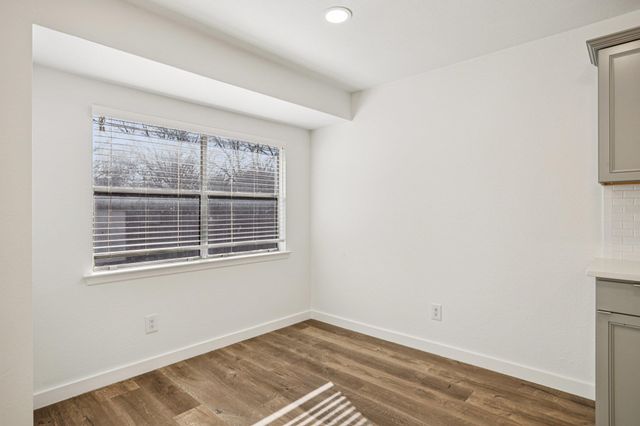 2713 Crownspoint DR, Austin, TX 78748