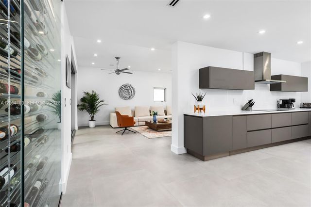 1785 Fairhaven Place, Miami, FL 33133