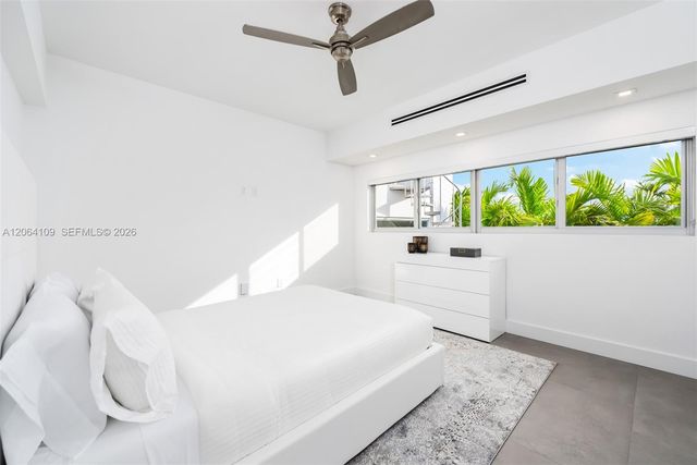 1785 Fairhaven Place, Miami, FL 33133