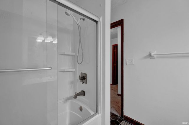 2426 S Cottonwood Circle, Bloomington, IN 47401