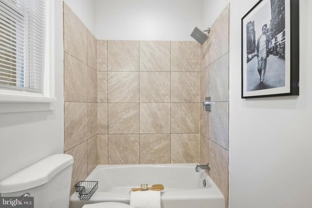 820 NORTH CAROLINA AVE SE, Washington, DC 20003