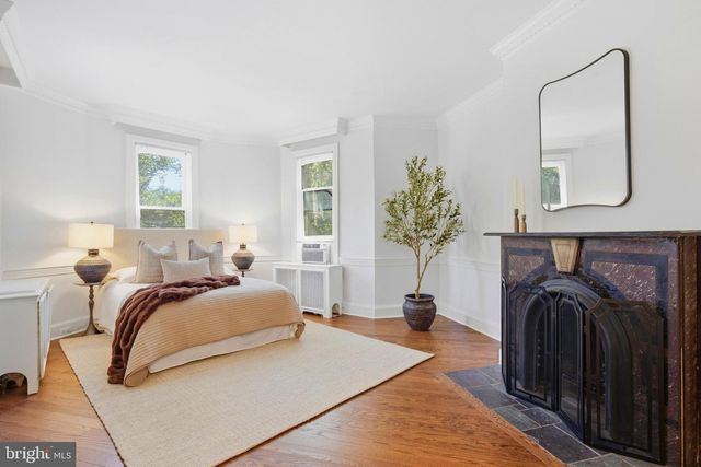 820 NORTH CAROLINA AVE SE, Washington, DC 20003