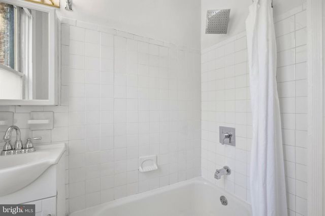 820 NORTH CAROLINA AVE SE, Washington, DC 20003