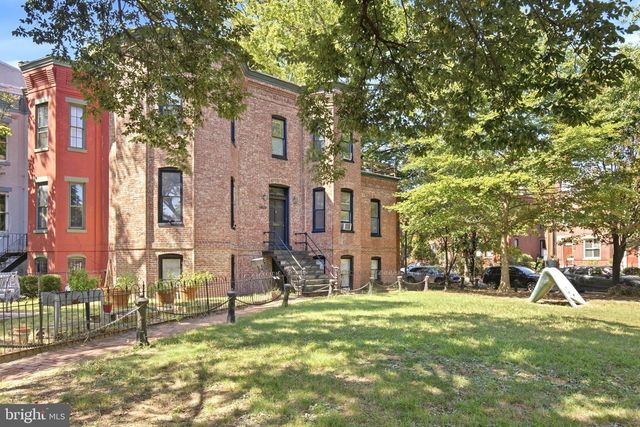 820 NORTH CAROLINA AVE SE, Washington, DC 20003