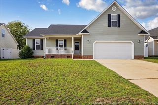 1482 Avoncroft Drive, Fayetteville, NC 28306