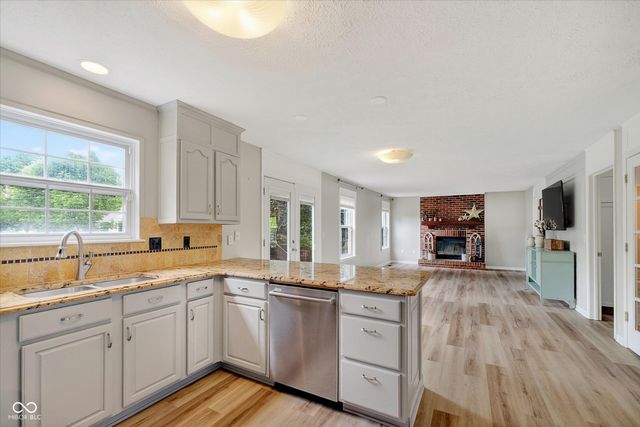 8365 Glen Highlands Drive, Indianapolis, IN 46236