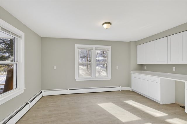 5 Valley Street, Lincoln, RI 02838