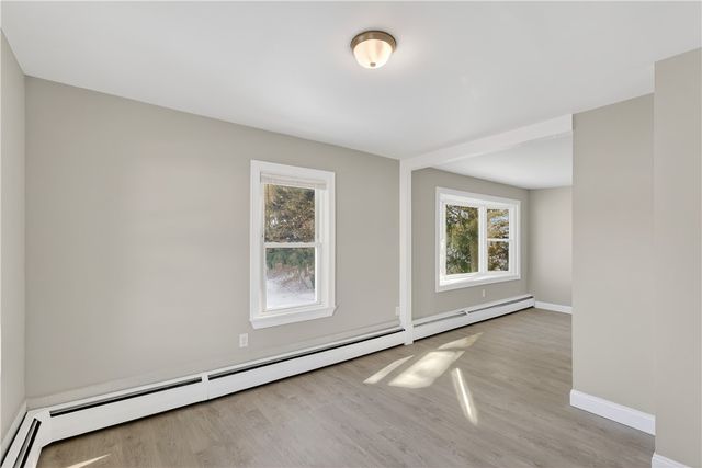 5 Valley Street, Lincoln, RI 02838