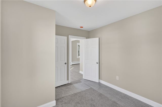 5 Valley Street, Lincoln, RI 02838