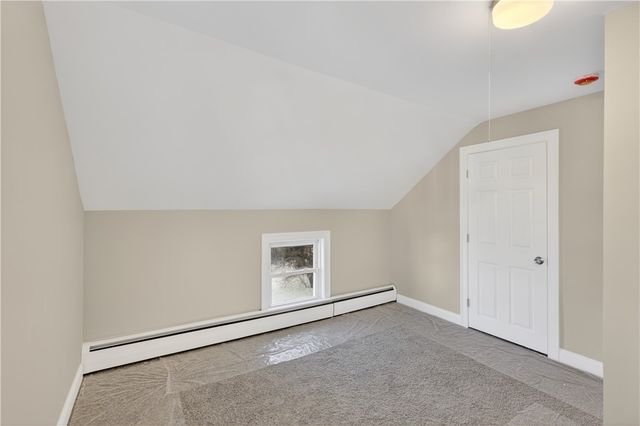 5 Valley Street, Lincoln, RI 02838