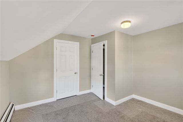 5 Valley Street, Lincoln, RI 02838