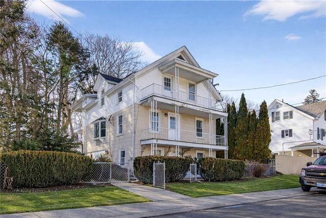 5 Valley Street, Lincoln, RI 02838