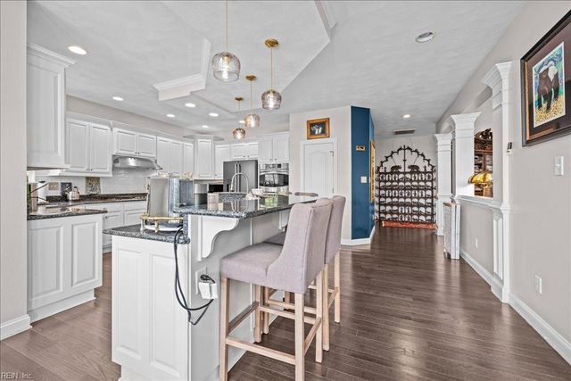 1865 Champion CIR, Virginia Beach, VA 23456