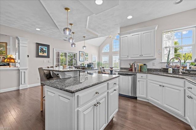 1865 Champion CIR, Virginia Beach, VA 23456
